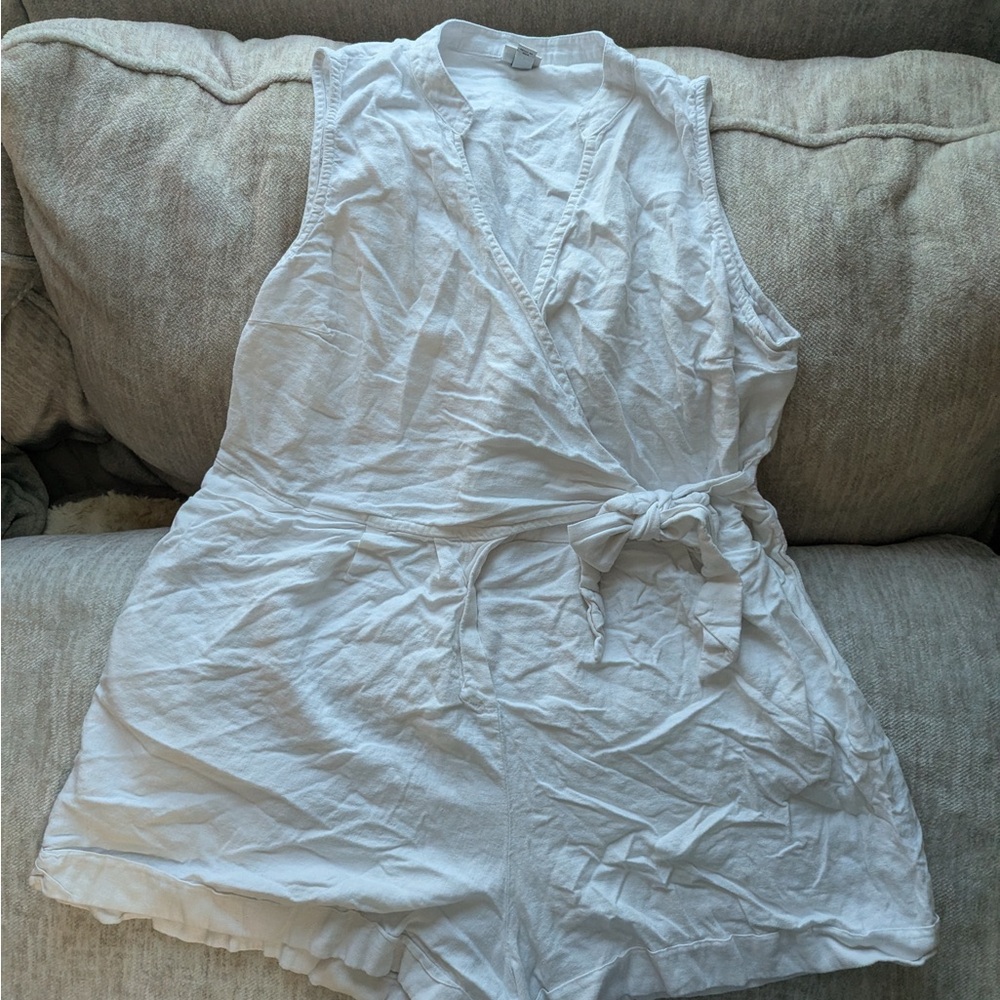 a new day White Button-Up Shirt